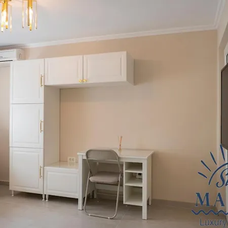 Zafi By Sunny Mamaia